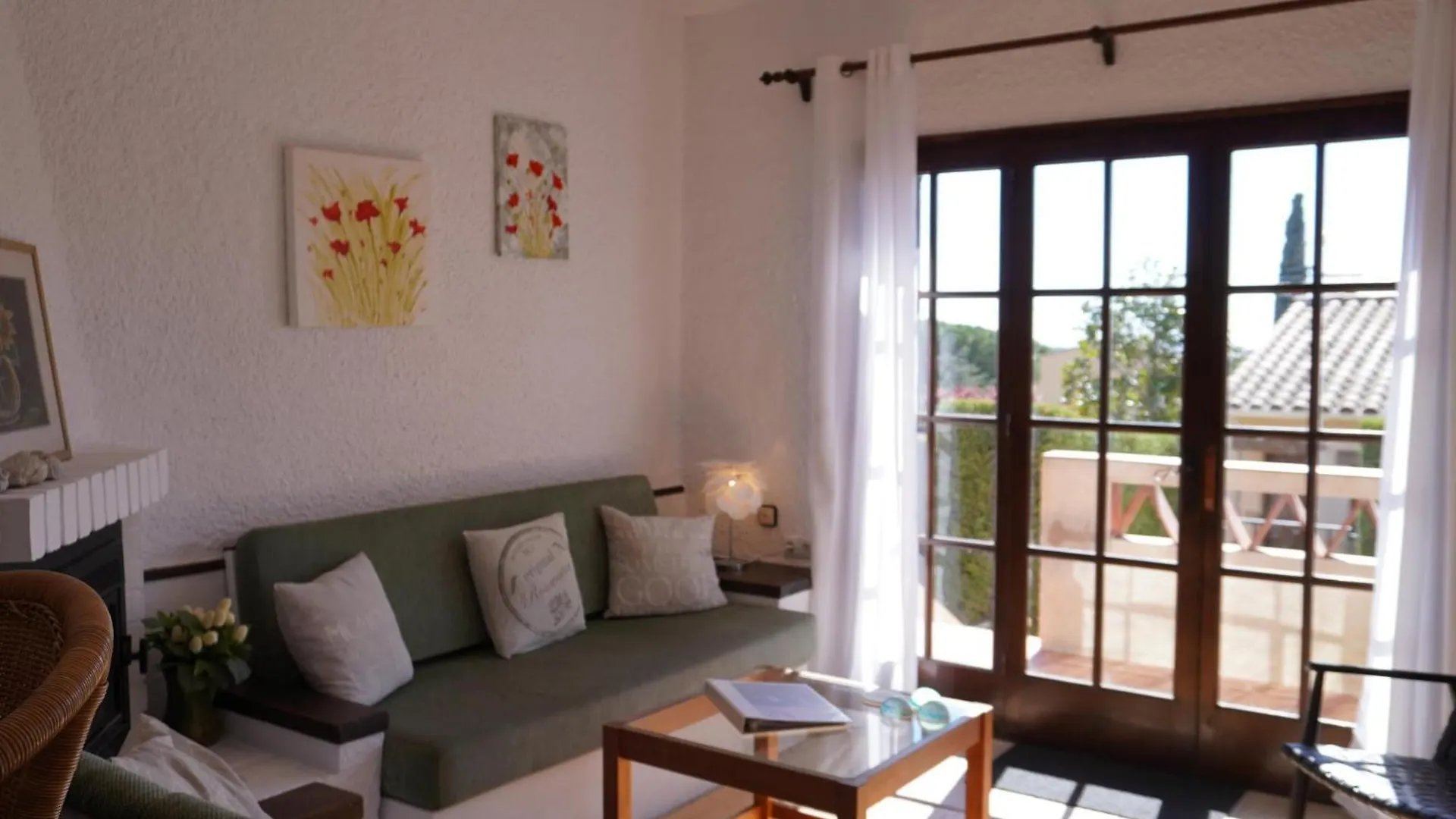Casa A Solric Con Piscina Compartida, 3 Habitaciones, Cerca De L'Estartit Y Playas - Es-323-40