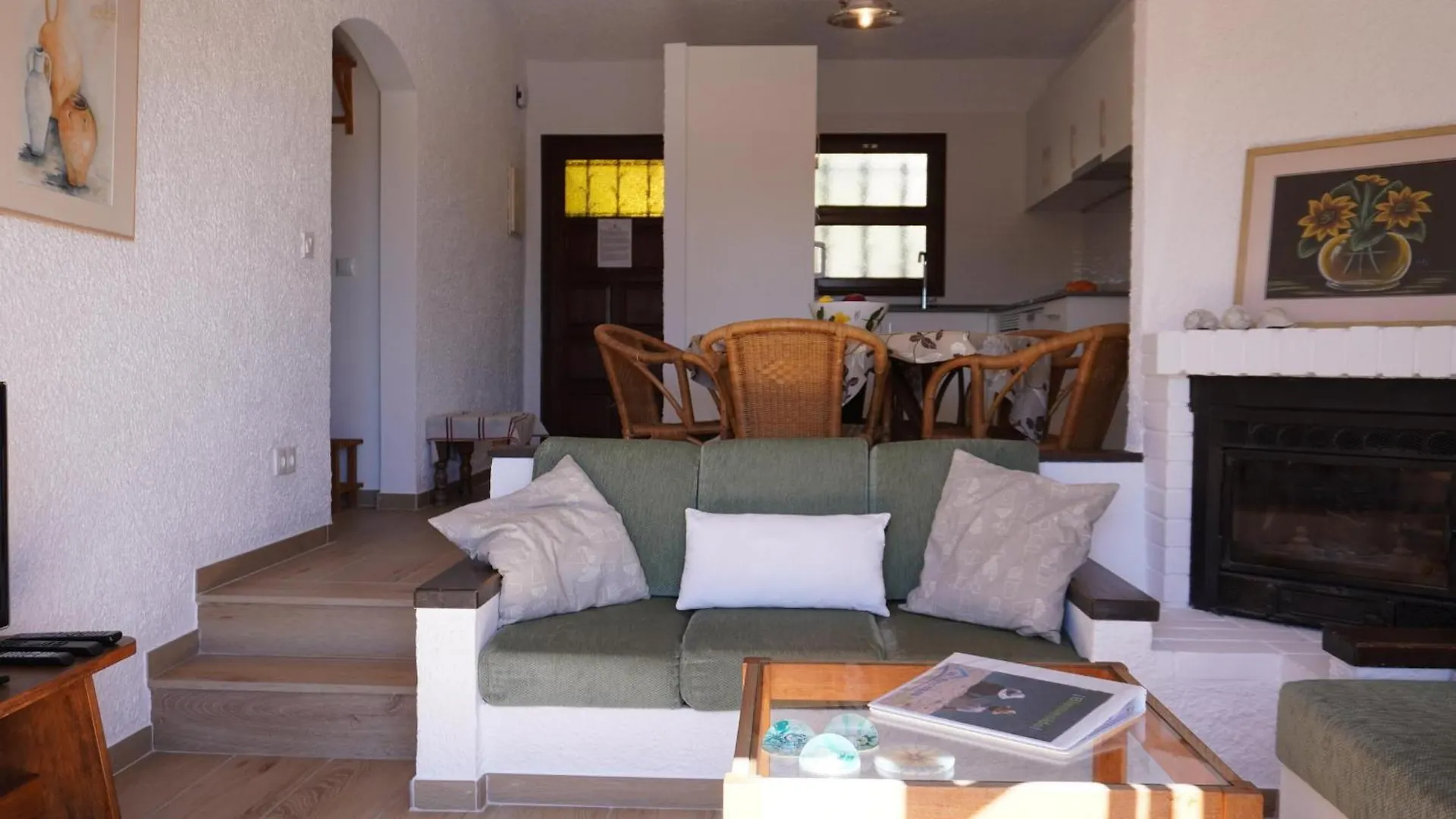 Holiday home Casa A Solric Con Piscina Compartida, 3 Habitaciones, Cerca De L'Estartit Y Playas - Es-323-40
